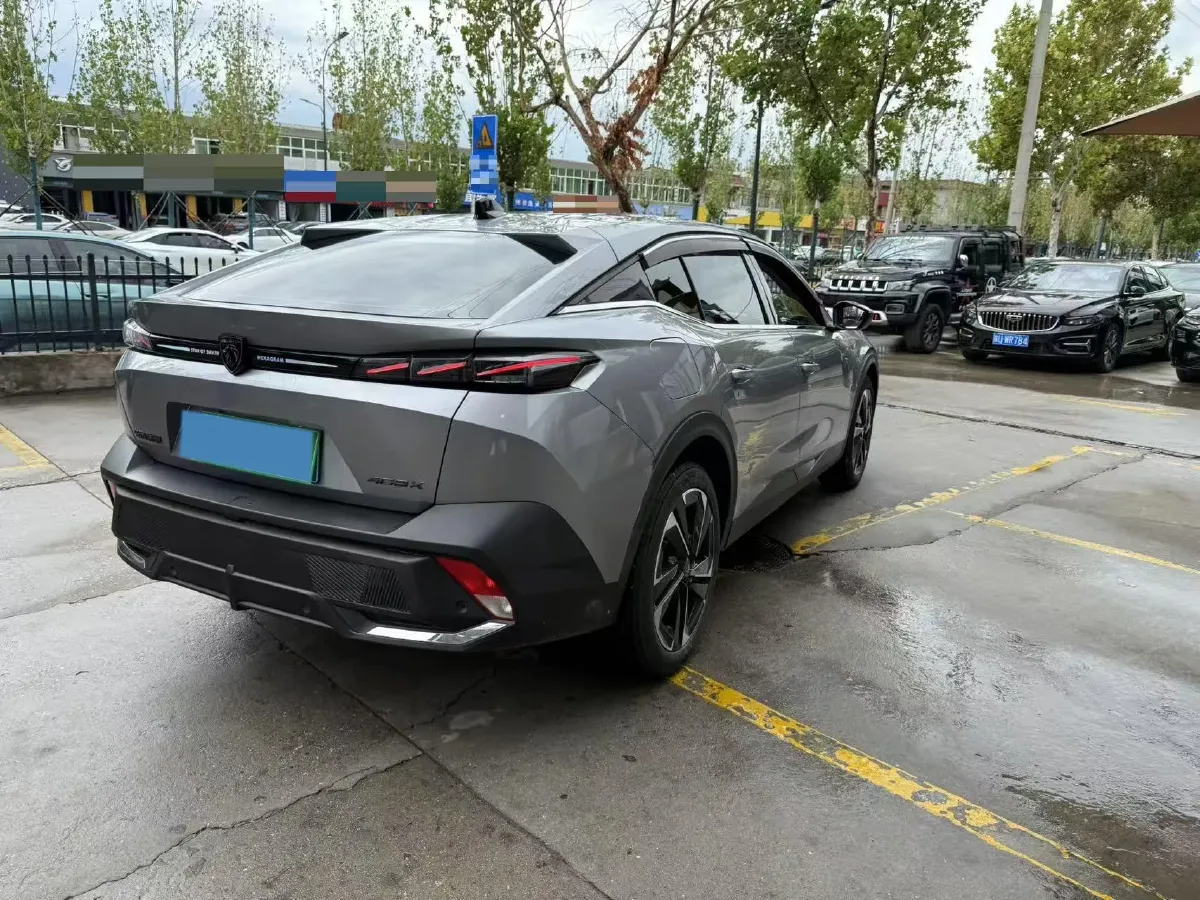 2023 Peugeot 408X 1.6T 175HP L4 8AT,autocango,china used car exporter,china ev exporter,chinese used car exporter,chinese used ev exporter