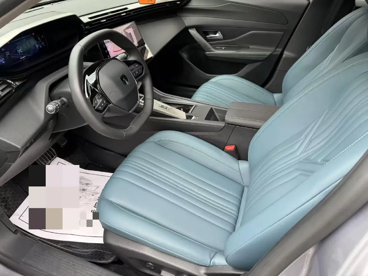 2023 Peugeot 408X 1.6T 175HP L4 8AT,autocango,china used car exporter,china ev exporter,chinese used car exporter,chinese used ev exporter