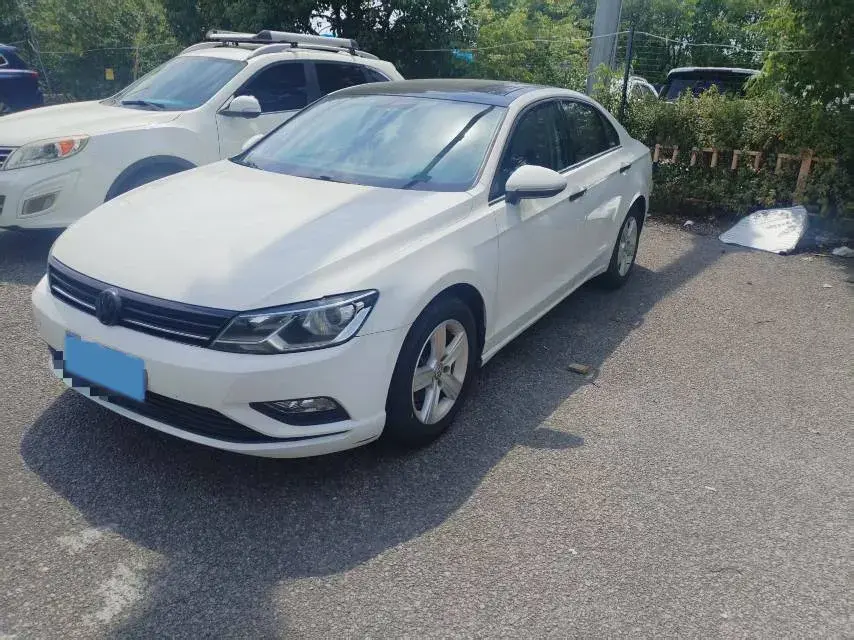 2018 Volkswagen Lamando 1.4T 131HP L4 7DCT