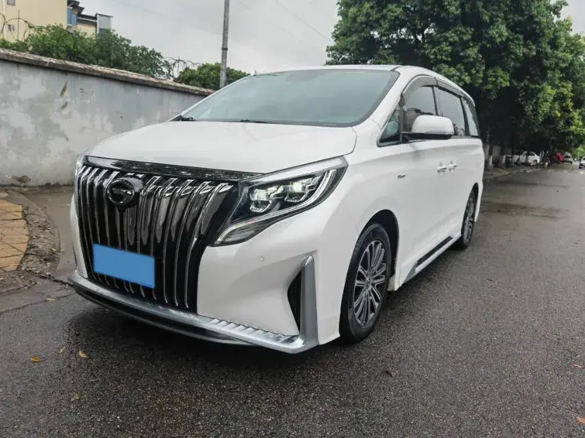 2021 GAC Trumpchi M8 2.0T 252HP L4 8AT