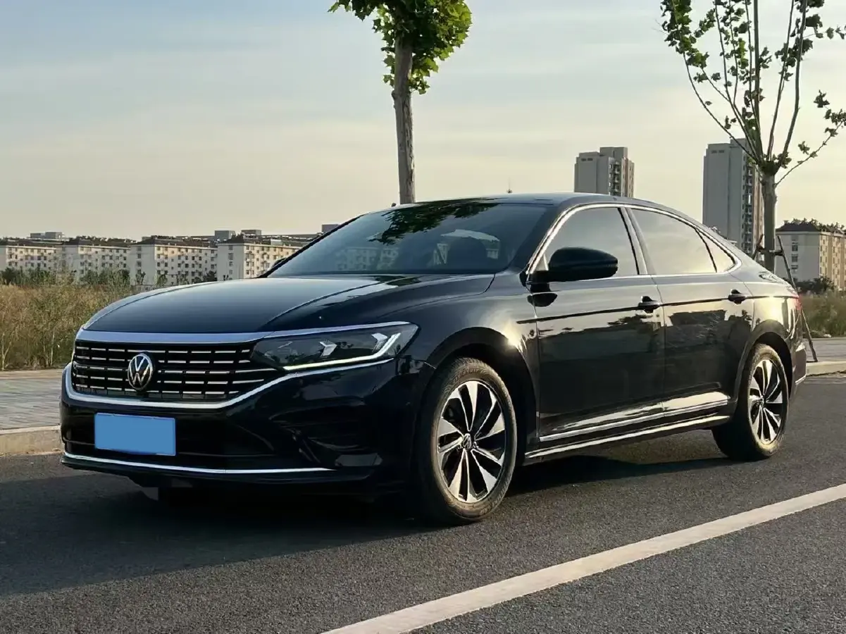 2020 Volkswagen Passat 1.4T 150HP L4 7DCT