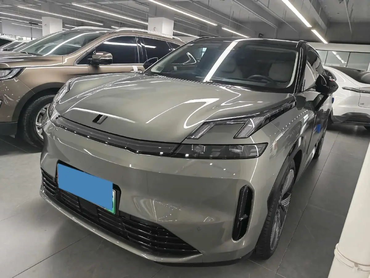 2023 LYNK&CO 08 EM-P 1.5T 163HP L4 3DHT PHEV 39.8KWH