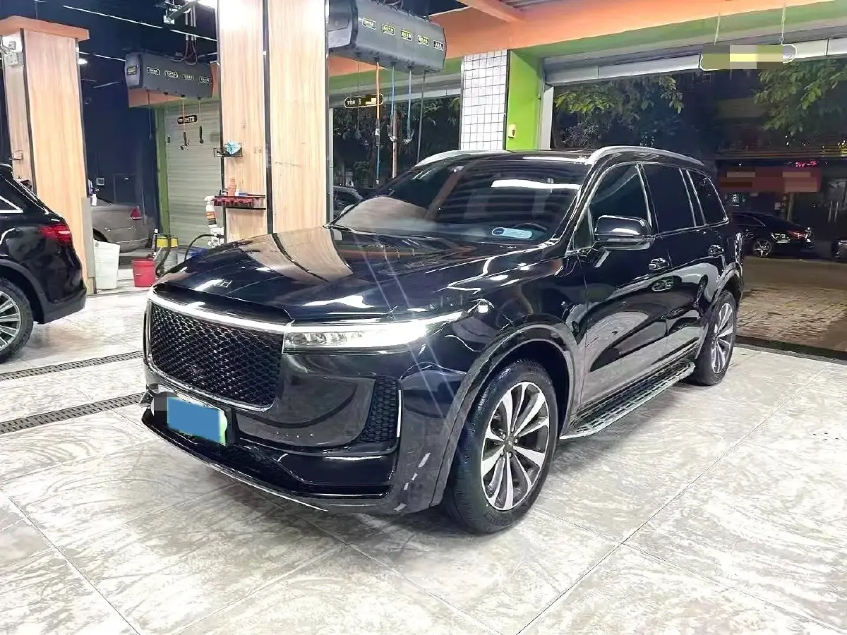 2020 Li ONE Range Extended 131HP REEV 40.5KWH