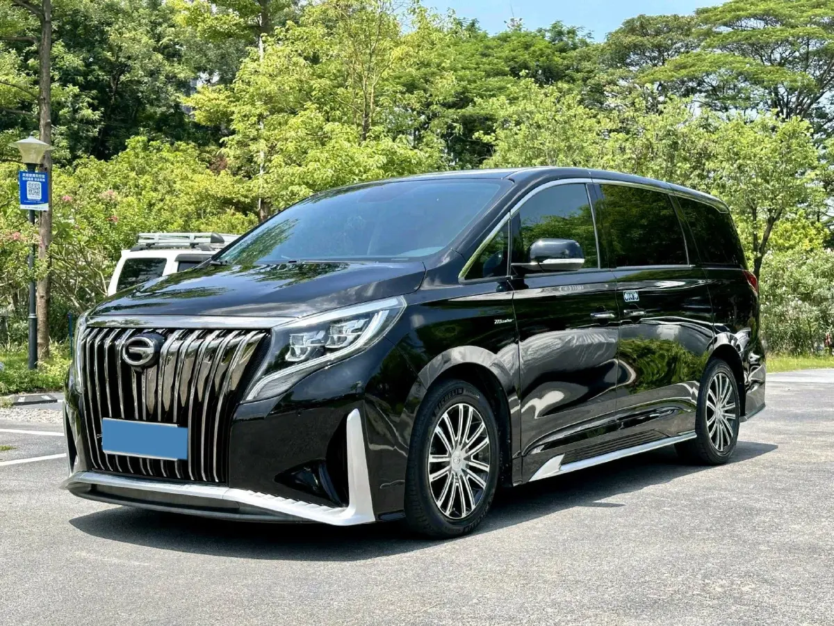 2021 GAC Trumpchi M8 2.0T 252HP L4 8AT