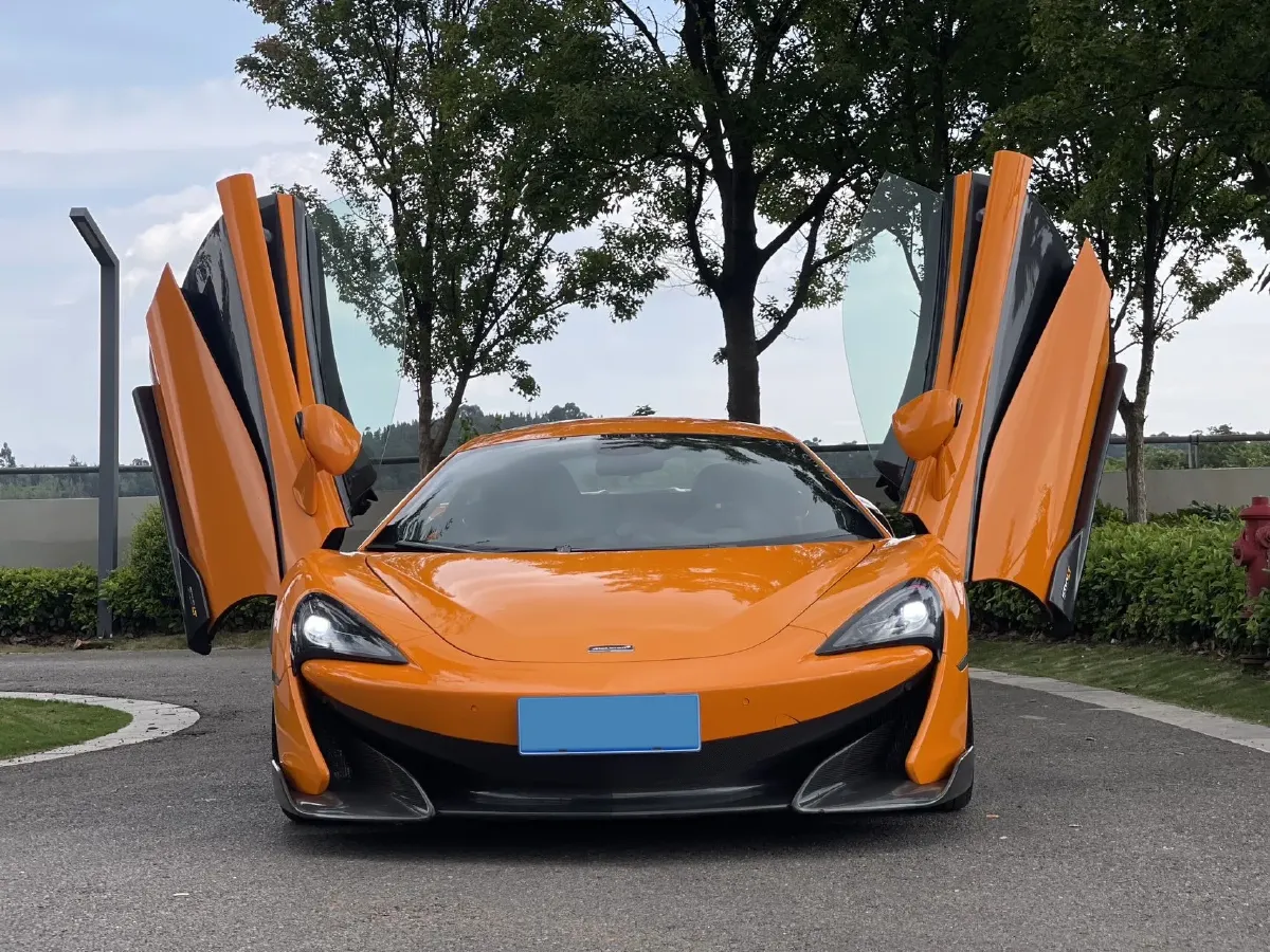 2018 McLaren 600LT 3.8T 600HP V8 7DCT,autocango,china used car exporter,china ev exporter,chinese used car exporter,chinese used ev exporter