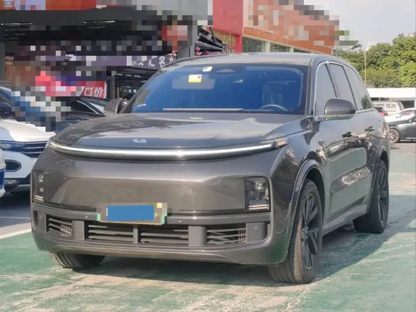 2023 Li L8 Range Extended 154HP REEV 40.9KWH