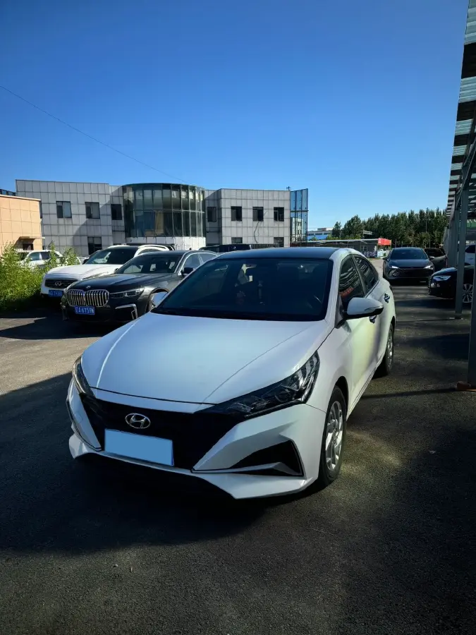 2020 Hyundai Verna 1.4L 100HP L4 6MT