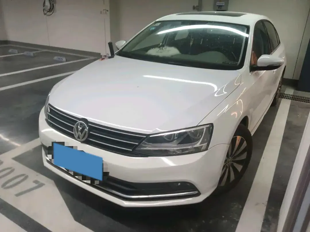 2018 Volkswagen Sagitar 1.6L 110HP L4 6AT