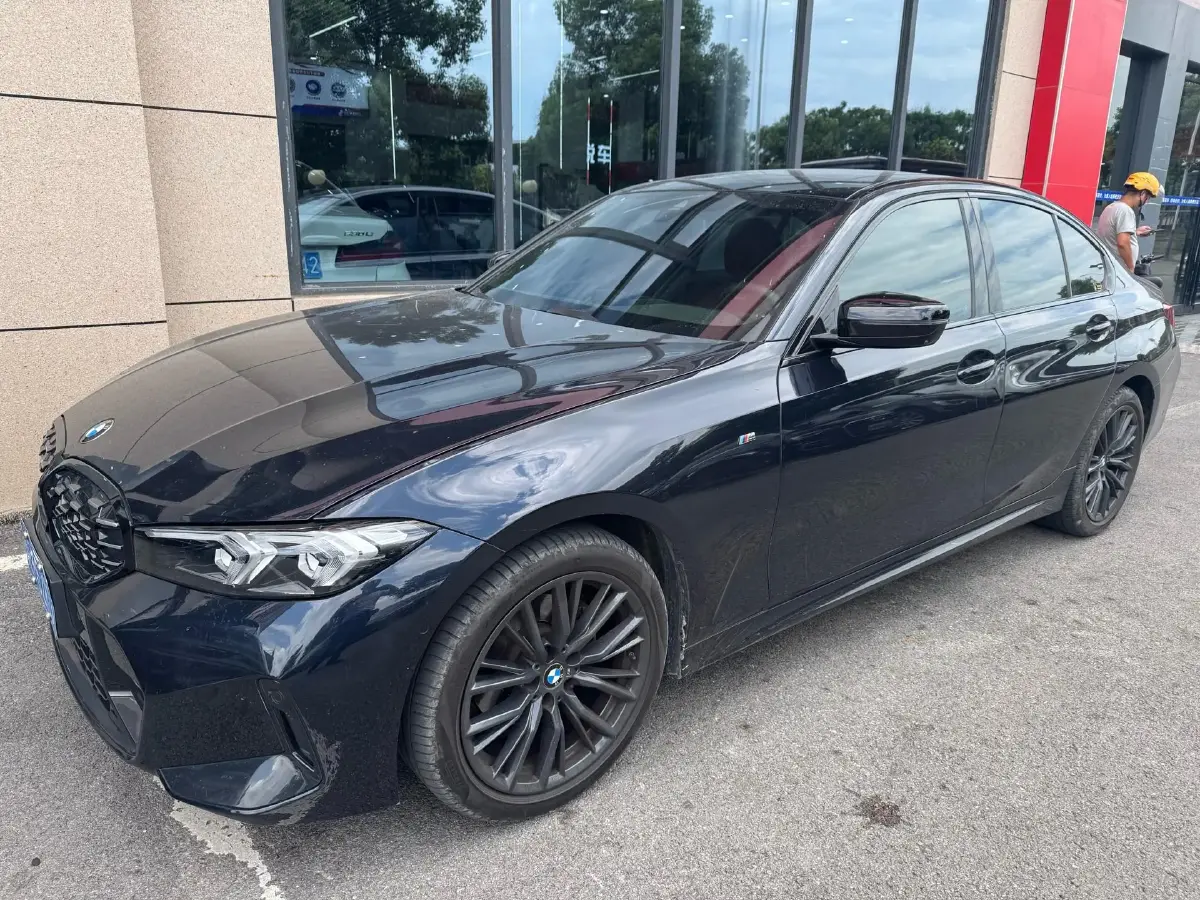2023 BMW 3 Series 2.0T 184HP L4 8AT