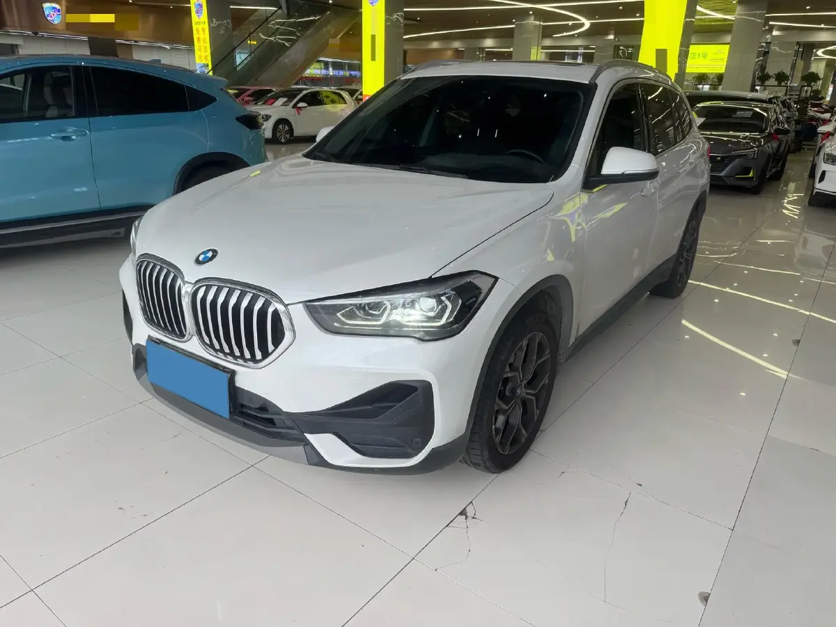 2022 BMW X1 2.0T 192HP L4 7DCT