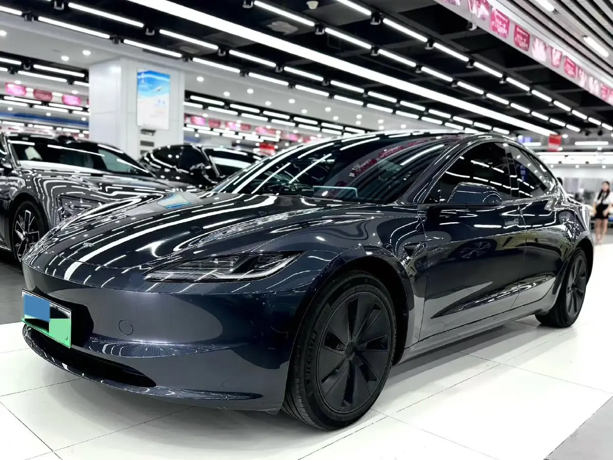 2023 Tesla Model 3 BEV 60KWH