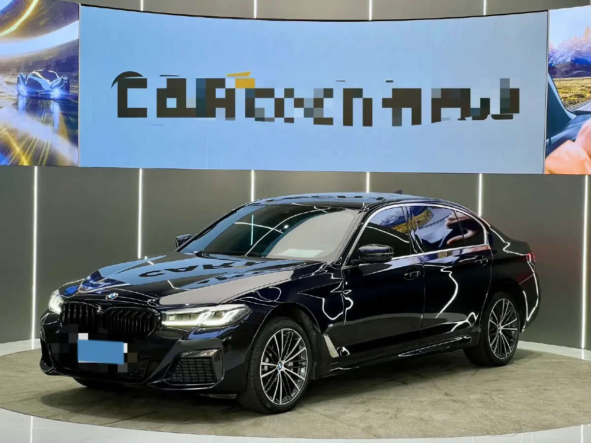 2023 BMW 5 Series 2.0T 245HP L4 8AT