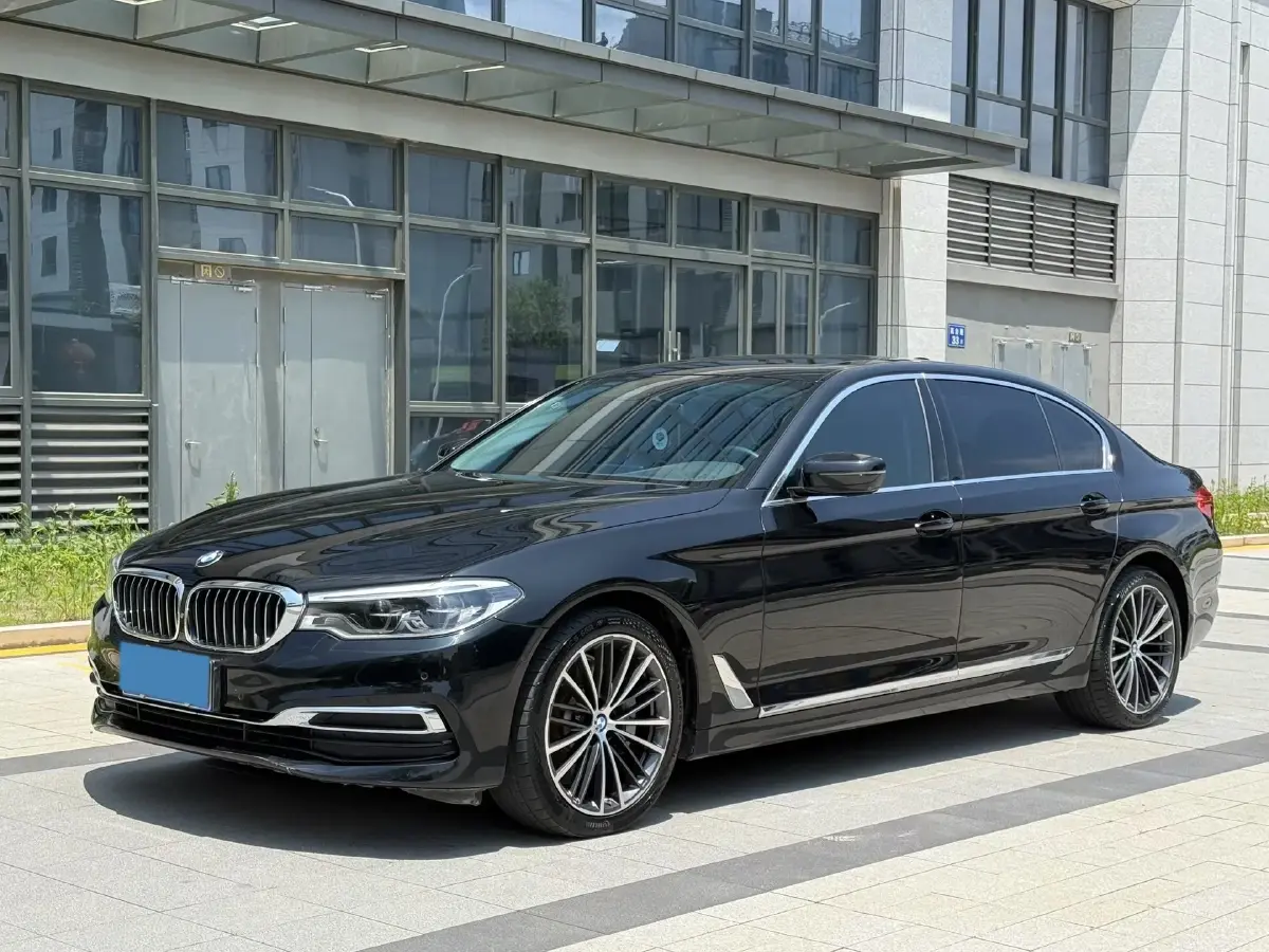 2020 BMW 5 Series 2.0T 252HP L4 8AT