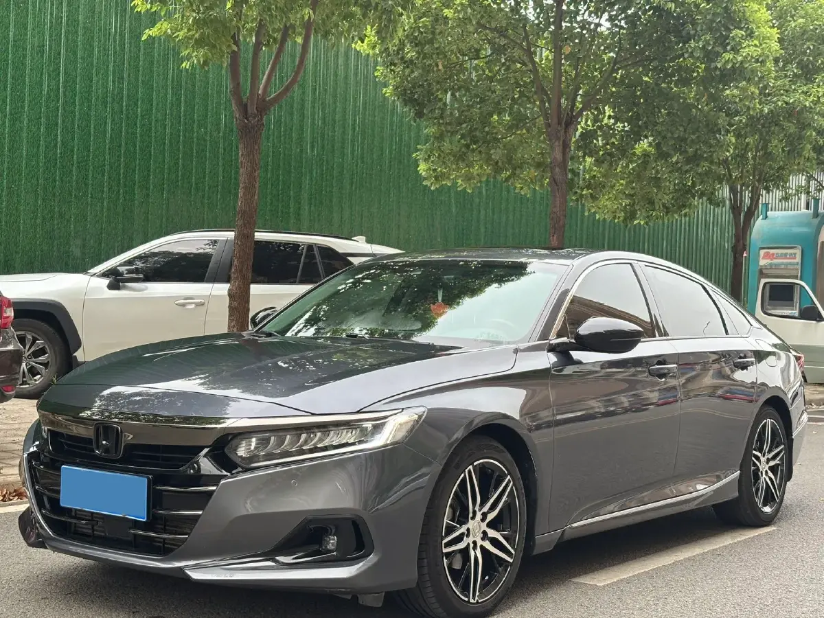 2022 Honda Accord 1.5T 194HP L4 CVT