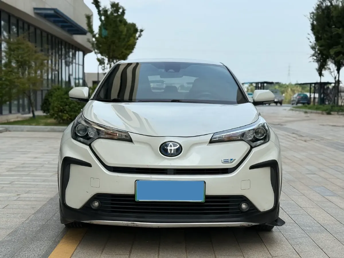 2020 Toyota Izoa E BEV 54.3KWH,autocango,china used car exporter,china ev exporter,chinese used car exporter,chinese used ev exporter
