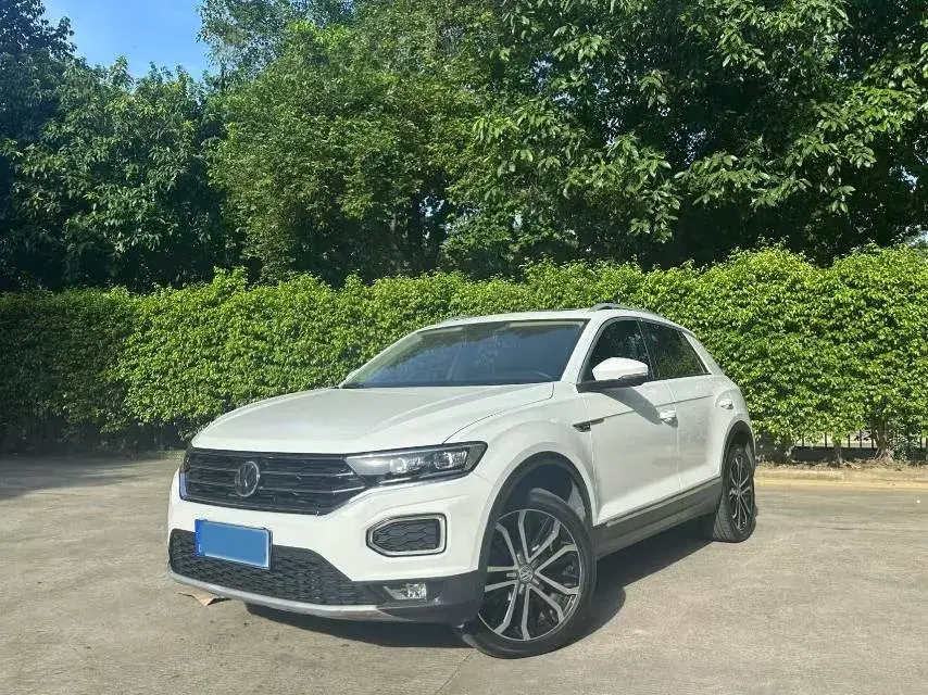 2019 Volkswagen T-Roc 1.4T 150HP L4 7DCT