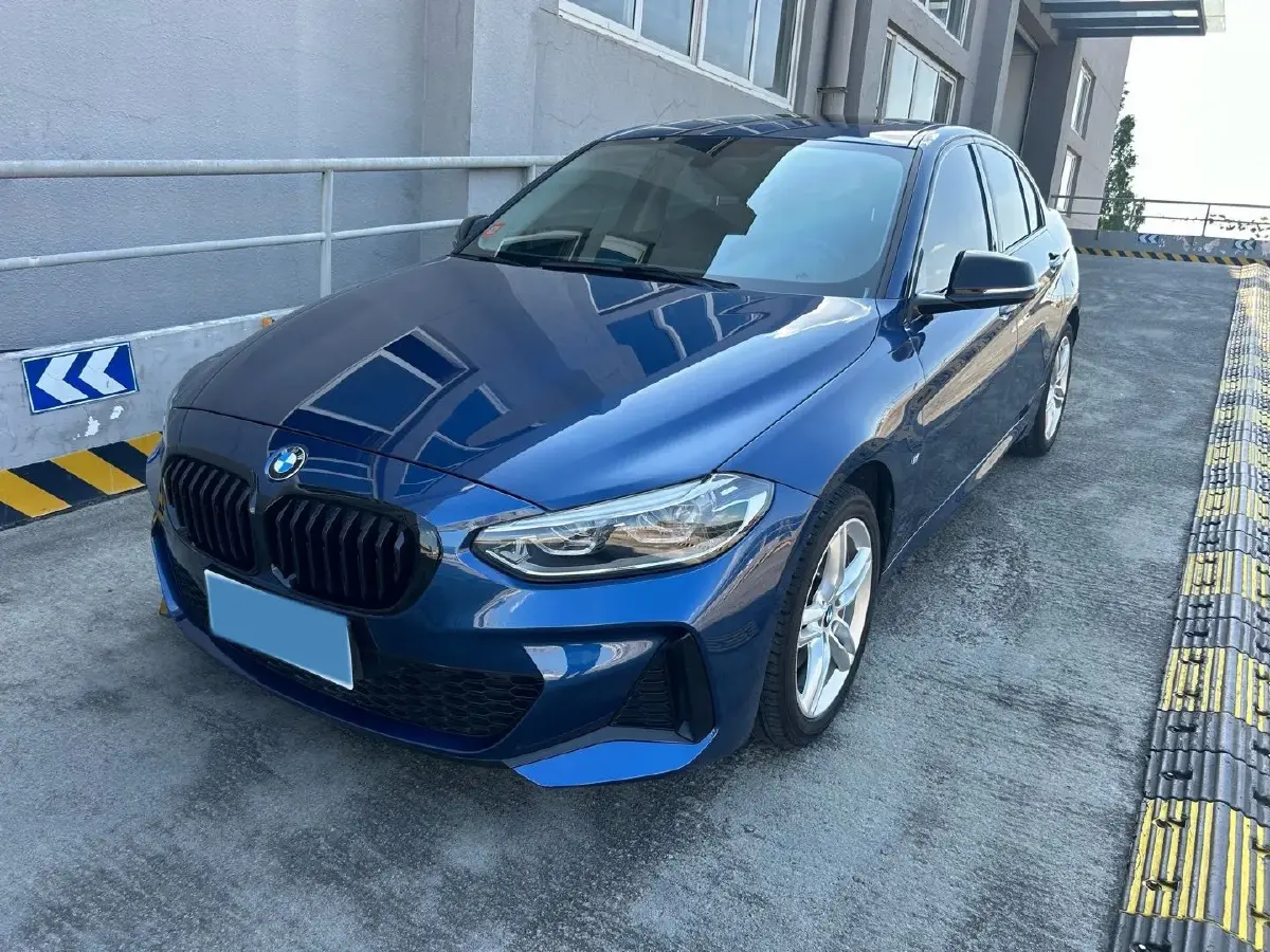 2021 BMW 1 Series 1.5T 140HP L3 7DCT