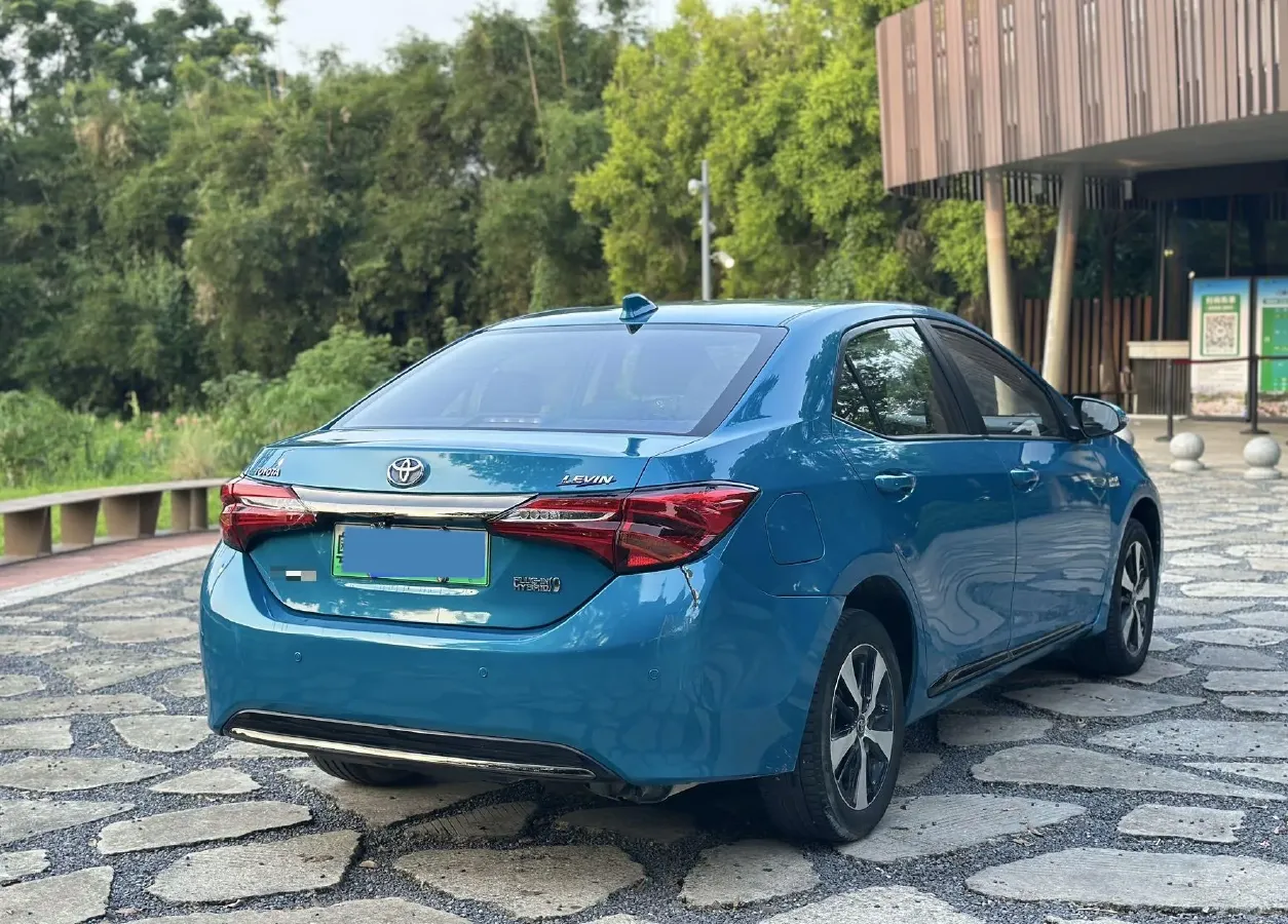 2019 Toyota Levin Hybird E+ 1.8L 99HP L4 E-CVT PHEV 10.5KWH,autocango,china used car exporter,china ev exporter,chinese used car exporter,chinese used ev exporter