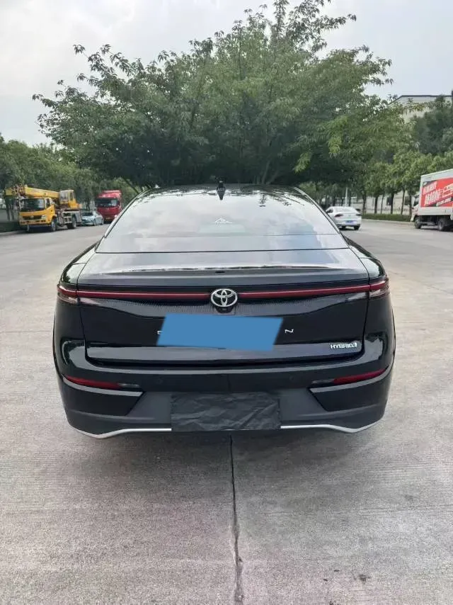 2023 Toyota CrownSportCross 2.5L 185HP L4 E-CVT Hybrid,autocango,china used car exporter,china ev exporter,chinese used car exporter,chinese used ev exporter