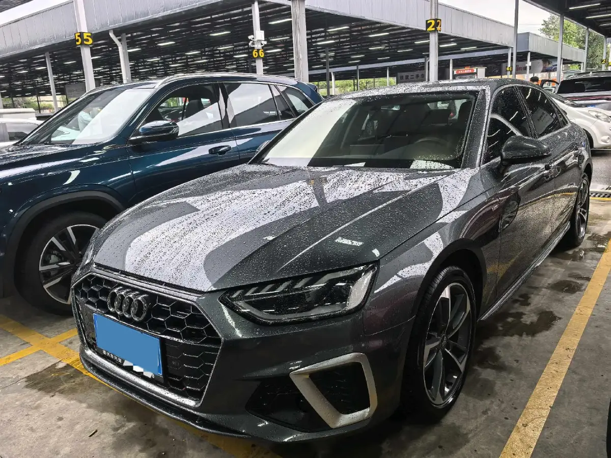 2020 Audi A4L 2.0T 150HP L4 7DCT