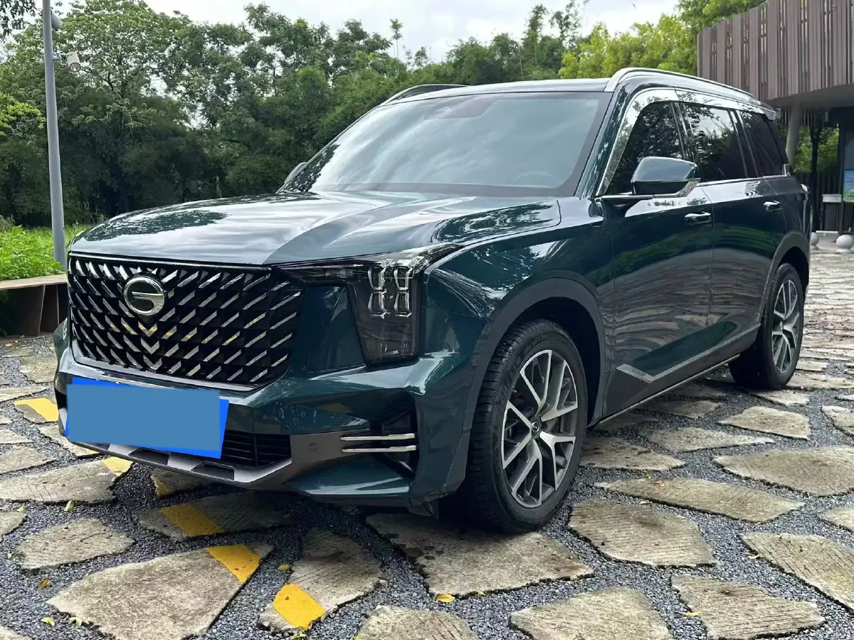 2022 GAC Trumpchi GS8 2.0T 190HP L4 E-CVT Hybrid