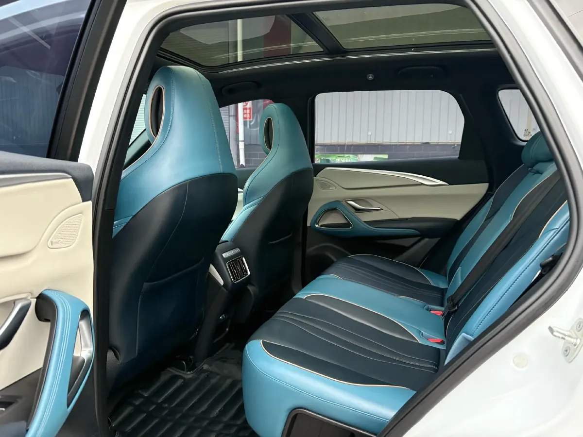 2021 BYD Song Pro 1.5T 185HP L4 7DCT,autocango,china used car exporter,china ev exporter,chinese used car exporter,chinese used ev exporter