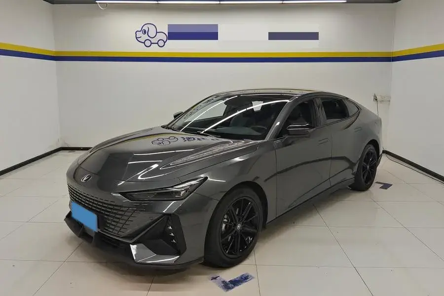 2022 ChangAn UNI-V 1.5T 188HP L4 7DCT