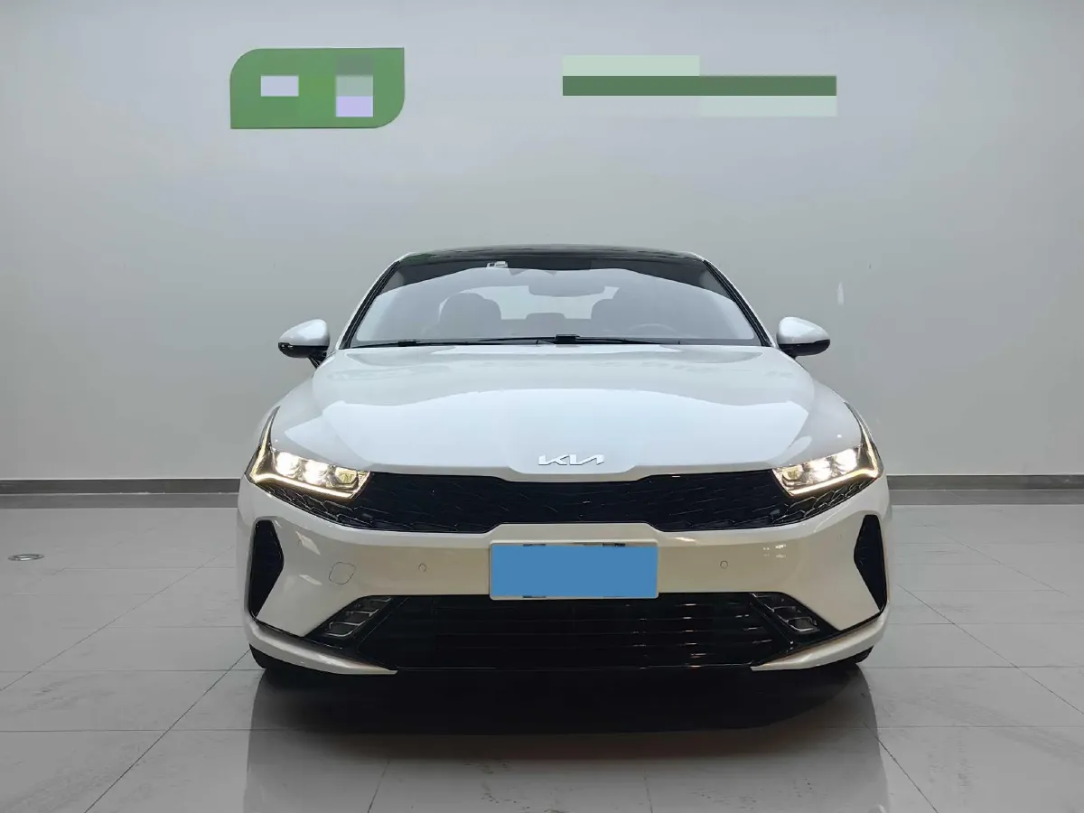 2021 Kia K5 2.0T 240HP L4 8AT,autocango,china used car exporter,china ev exporter,chinese used car exporter,chinese used ev exporter