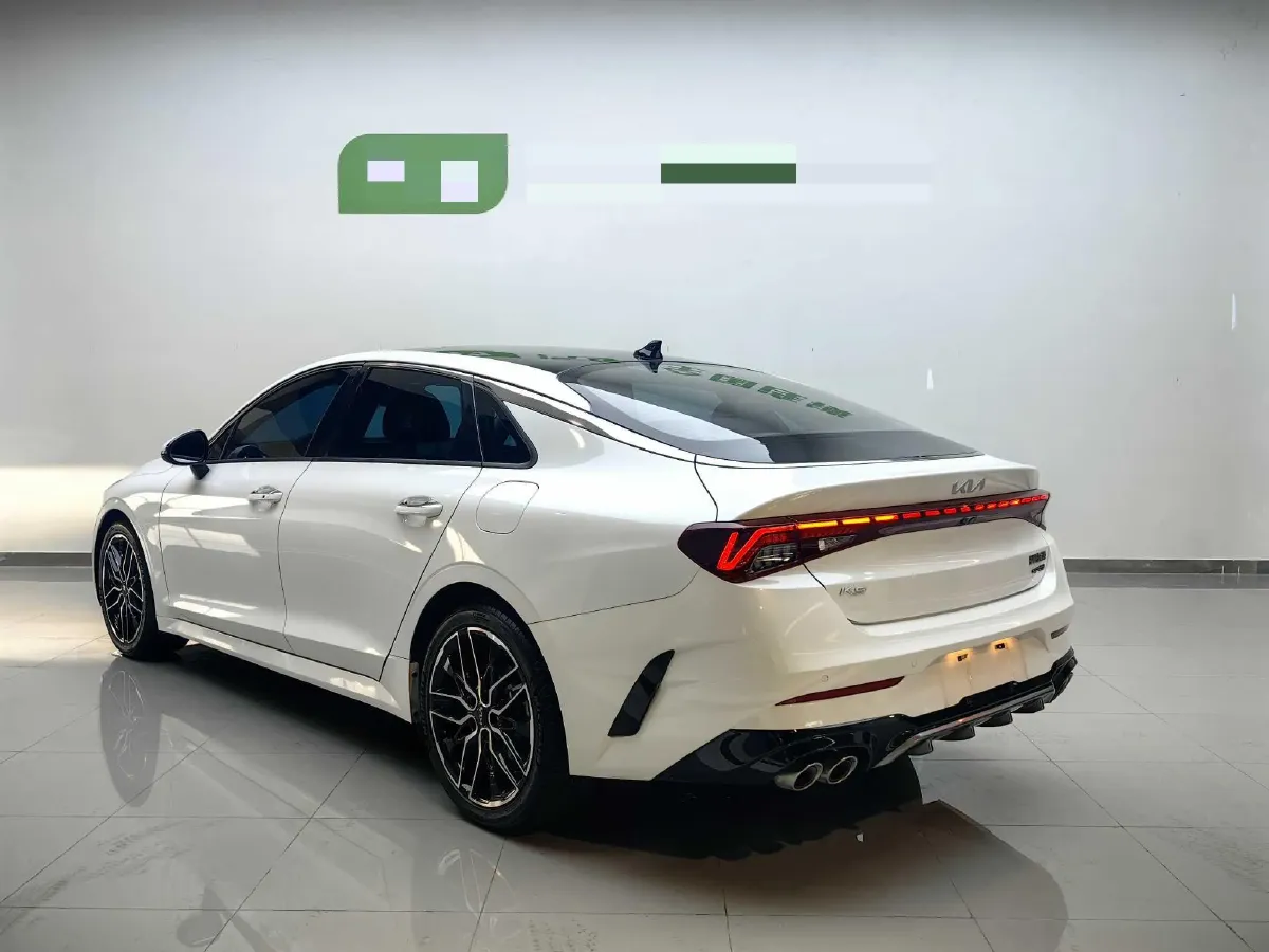 2021 Kia K5 2.0T 240HP L4 8AT,autocango,china used car exporter,china ev exporter,chinese used car exporter,chinese used ev exporter