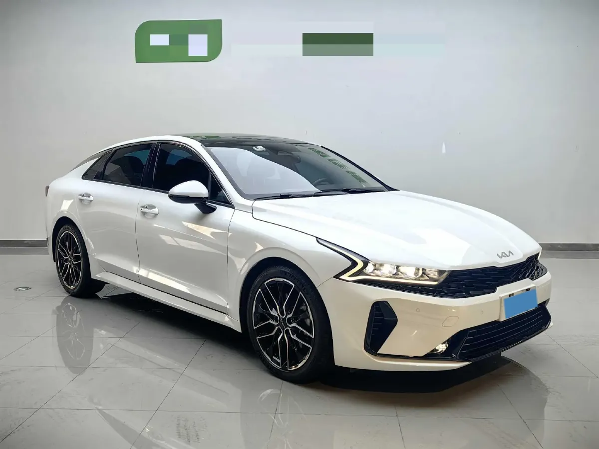 2021 Kia K5 2.0T 240HP L4 8AT,autocango,china used car exporter,china ev exporter,chinese used car exporter,chinese used ev exporter