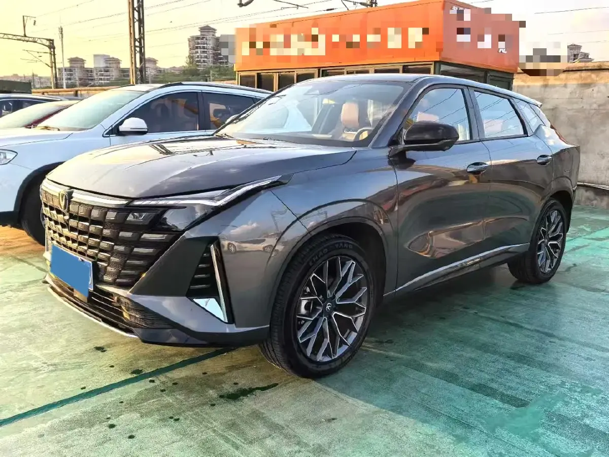 2025 ChangAn UNI-Z 1.5T 188HP L4 7DCT