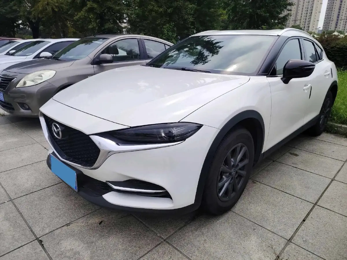 2020 Mazda CX-4 2.0L 158HP L4 6AT