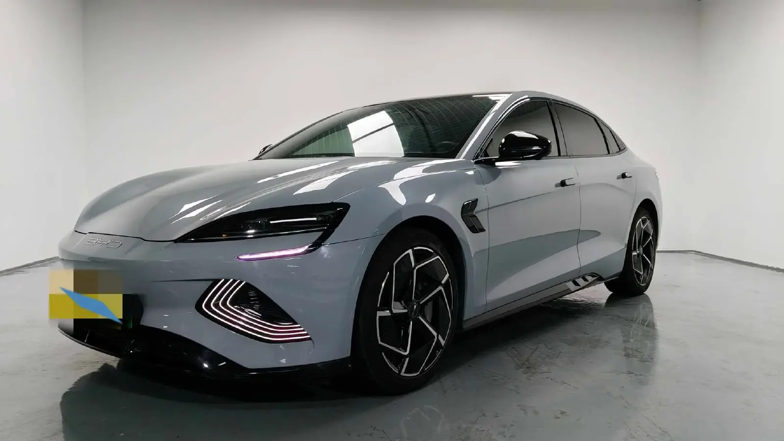 2022 BYD Seal BEV 82.5KWH