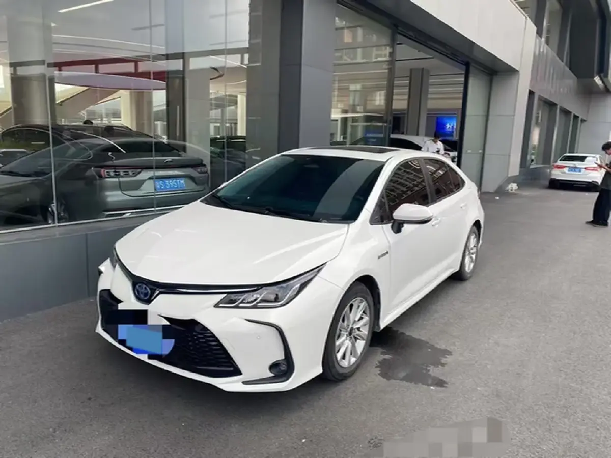 2023 Toyota Corolla 1.8L 98HP L4 E-CVT Hybrid