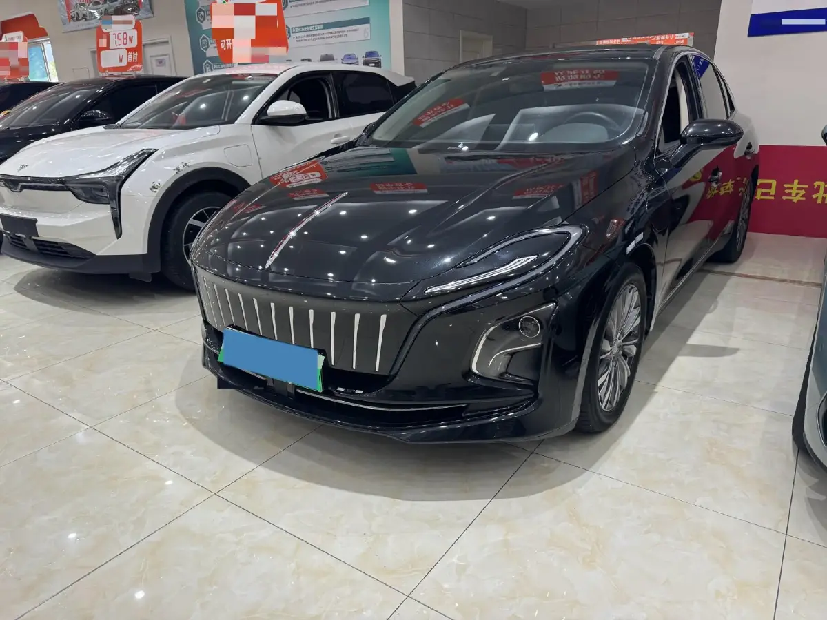 2022 HongQi E-QM5 BEV 56KWH