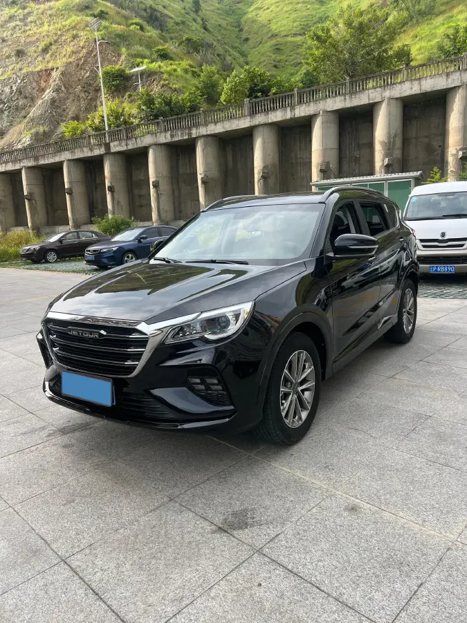 2021 Jetour X70 1.5T 156HP L4 6MT