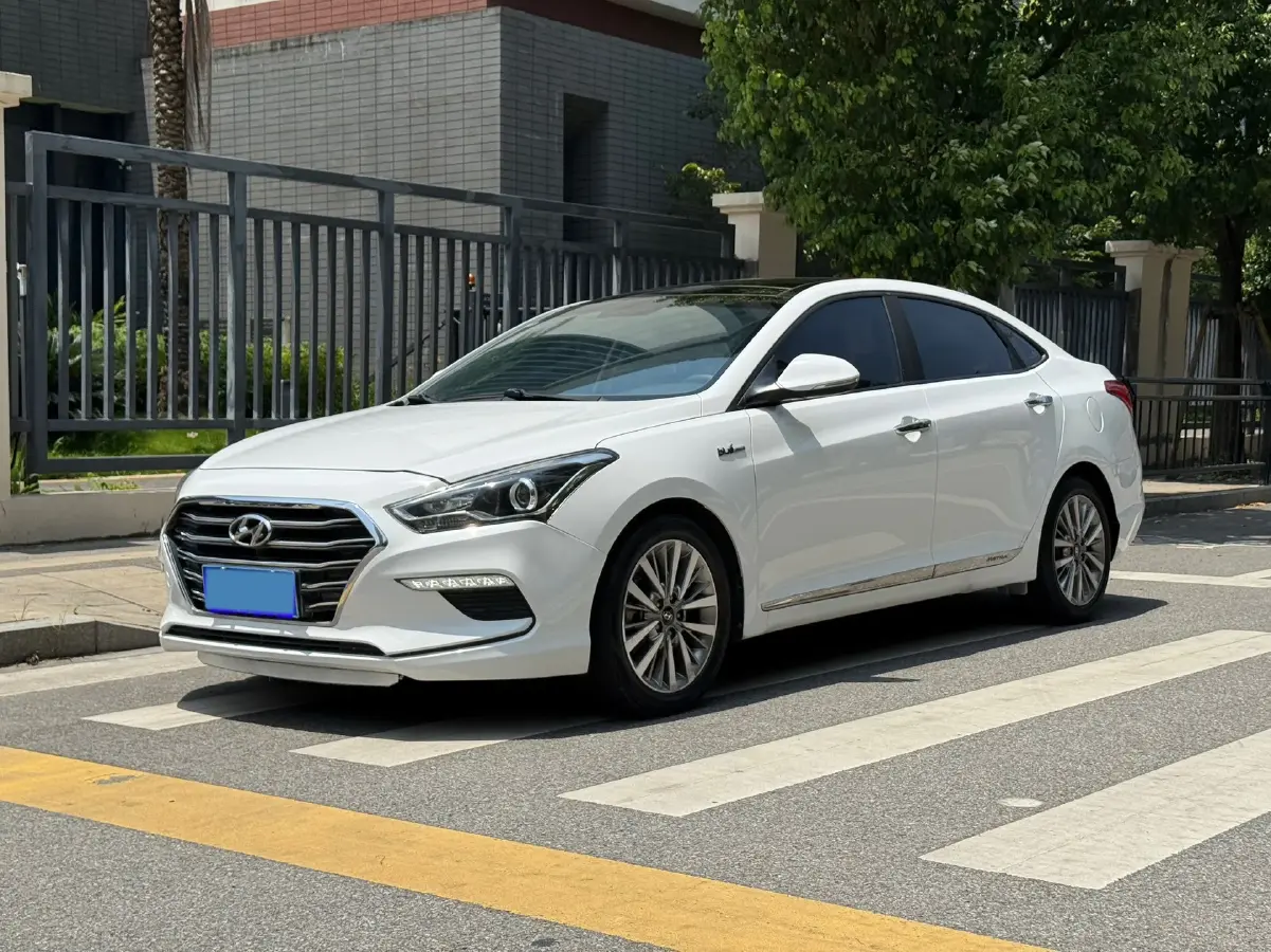 2017 Hyundai Mistra 1.6T 175HP L4 7DCT