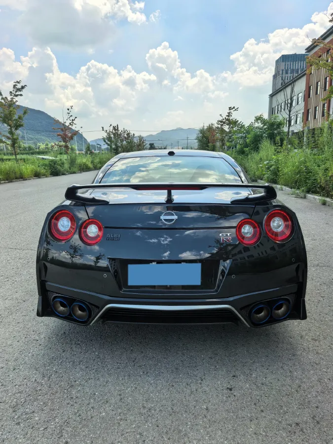 2017 Nissan GT-R 3.8T 555HP V6 6DCT,autocango,china used car exporter,china ev exporter,chinese used car exporter,chinese used ev exporter