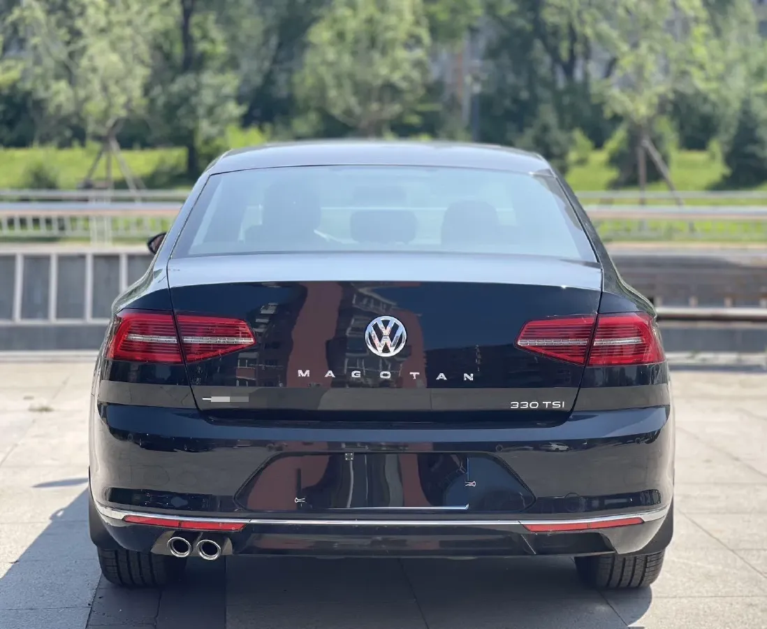 2017 Volkswagen Magotan 1.4T 150HP L4 7DCT,autocango,china used car exporter,china ev exporter,chinese used car exporter,chinese used ev exporter