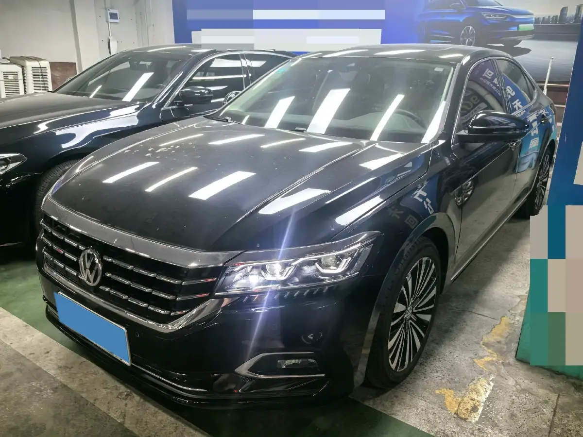 2019 Volkswagen Passat 2.0T 186HP L4 7DCT