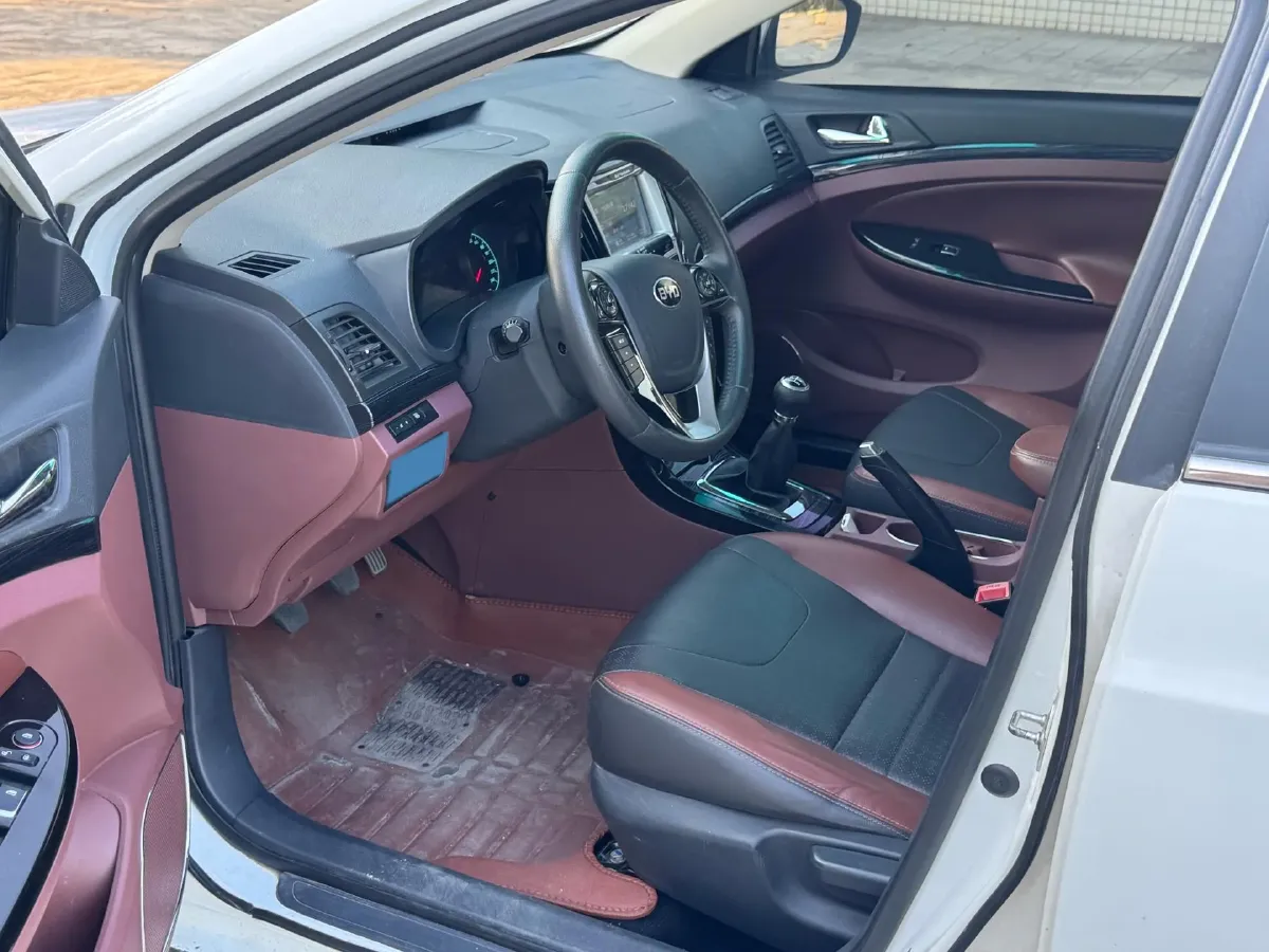 2016 BYD SuRui 1.5L 109HP L4 5MT,autocango,china used car exporter,china ev exporter,chinese used car exporter,chinese used ev exporter