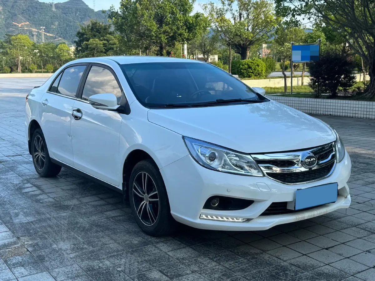 2016 BYD SuRui 1.5L 109HP L4 5MT,autocango,china used car exporter,china ev exporter,chinese used car exporter,chinese used ev exporter