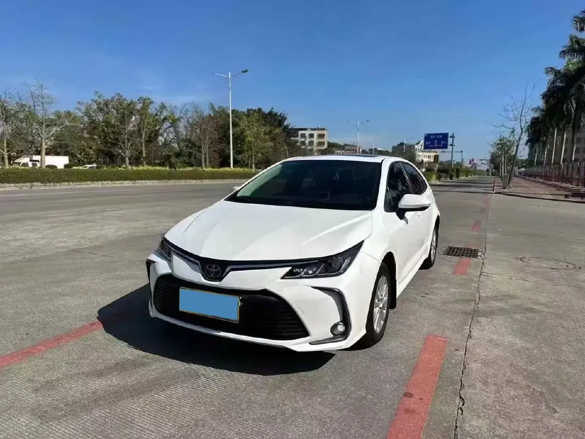 2019 Toyota Corolla 1.2T 116HP L4 CVT
