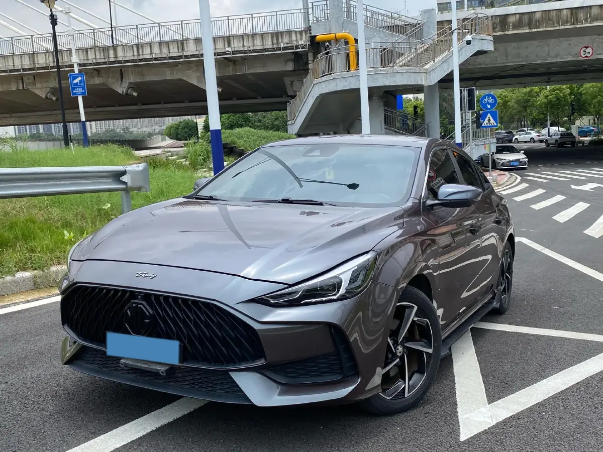 2021 MG 5 1.5T 173HP L4 7DCT