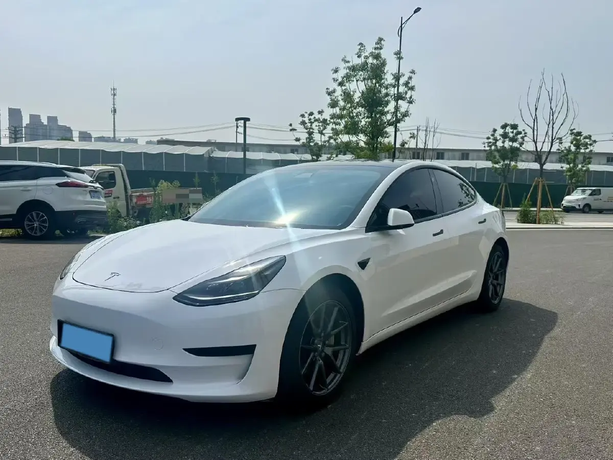 2021 Tesla Model 3 BEV 55KWH