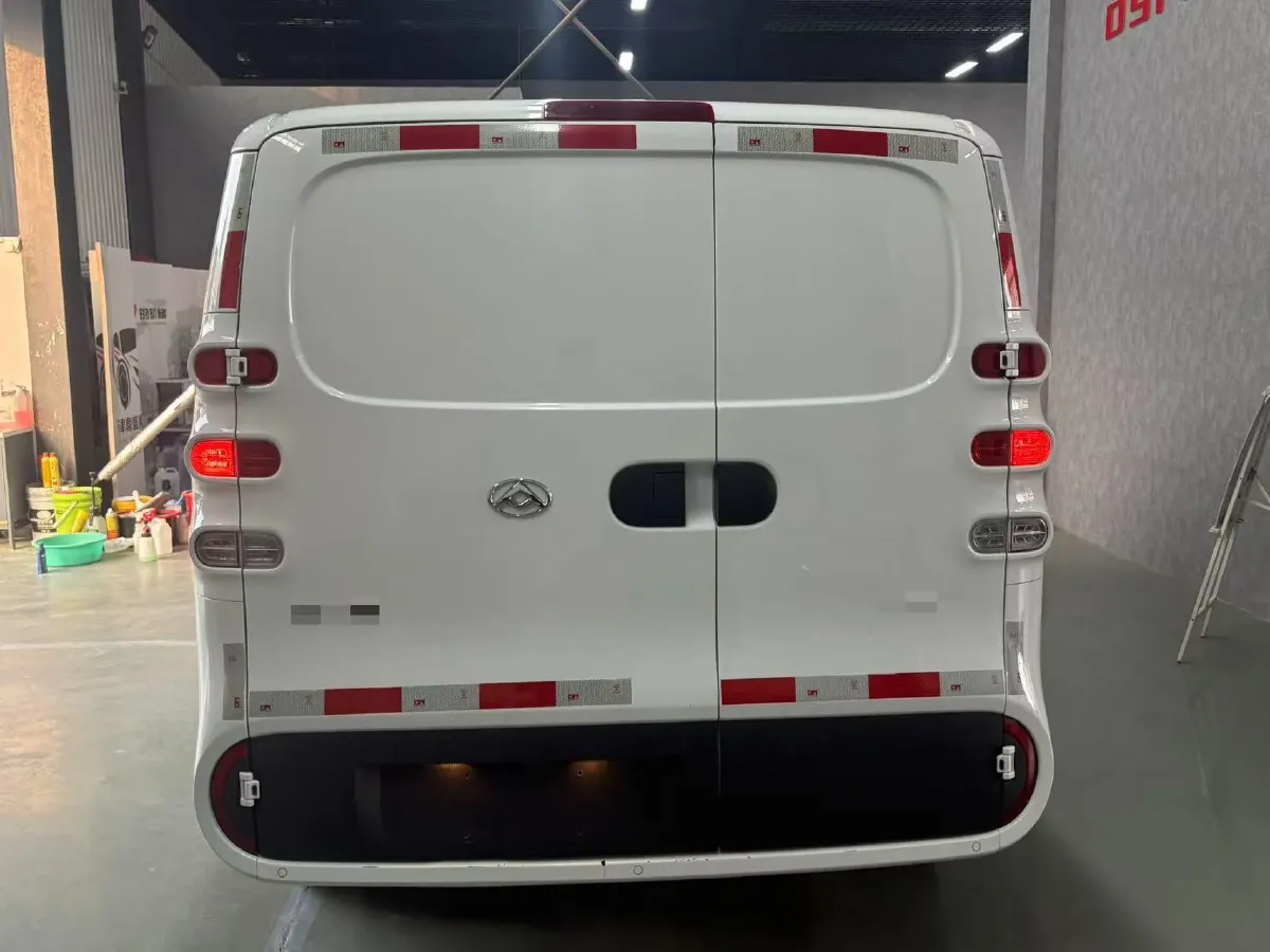 2023 MAXUS XinTu EV80 BEV 51.5KWH,autocango,china used car exporter,china ev exporter,chinese used car exporter,chinese used ev exporter