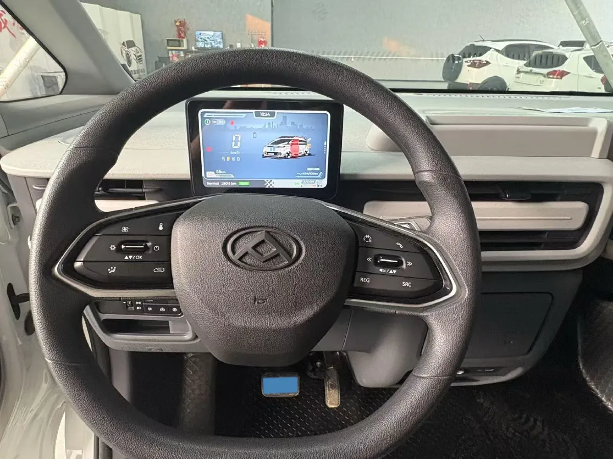 2023 MAXUS XinTu EV80 BEV 51.5KWH,autocango,china used car exporter,china ev exporter,chinese used car exporter,chinese used ev exporter