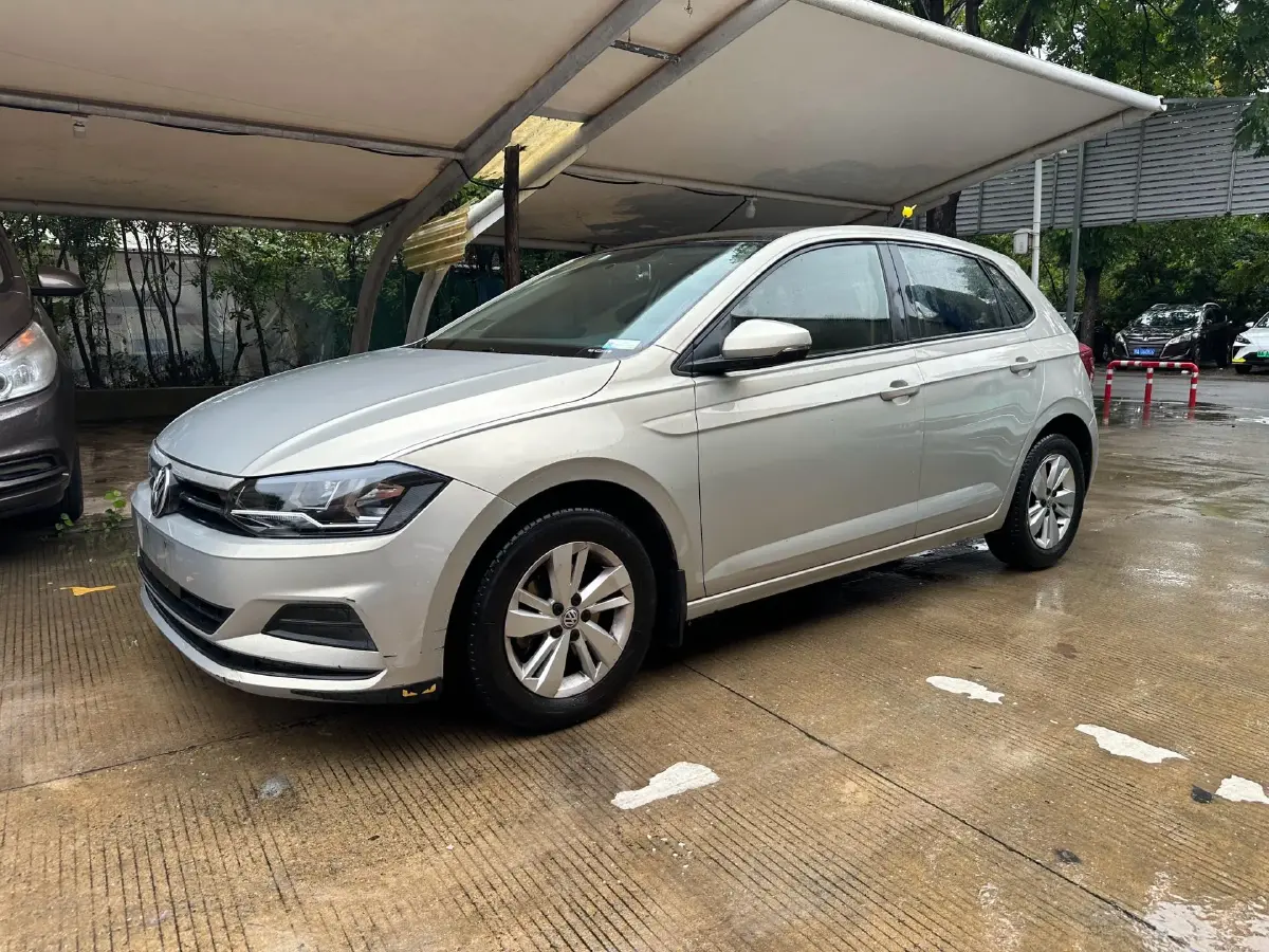 2019 Volkswagen Polo 1.5L 113HP L4 6AT