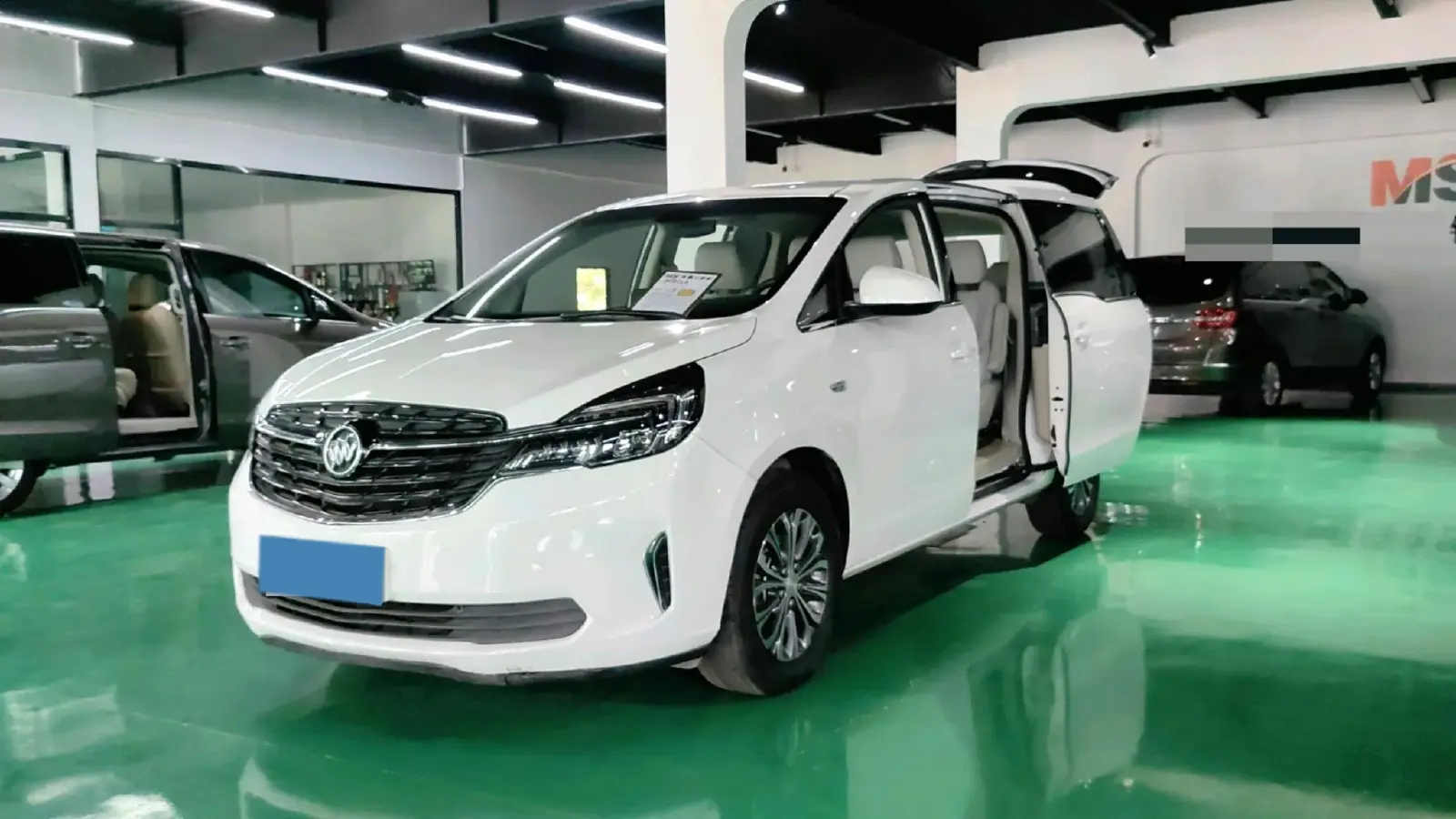 2022 Buick GL8 2.0T 237HP L4 9AT