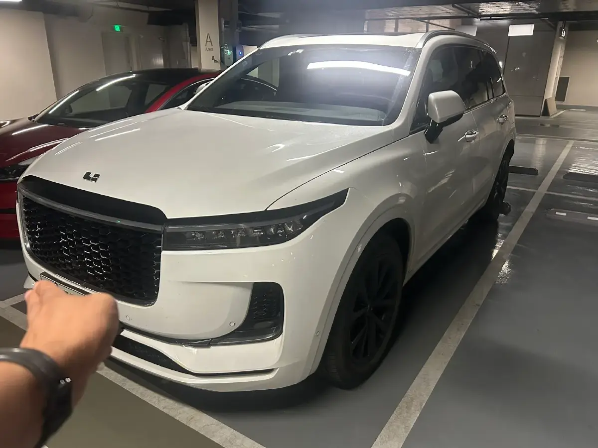 2021 Li ONE Range Extended 131HP REEV 40.5KWH
